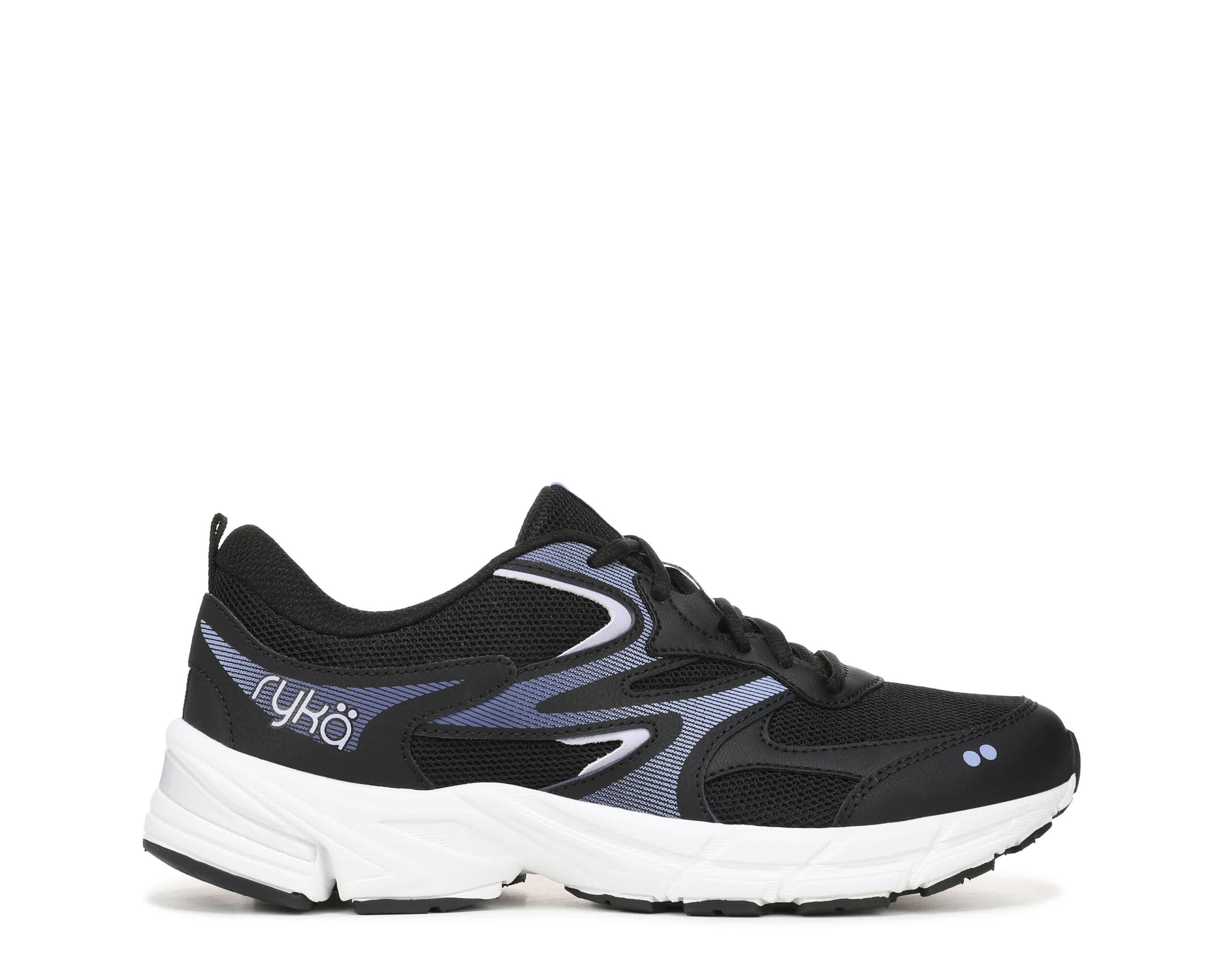 Invoke 2 Walking Sneaker