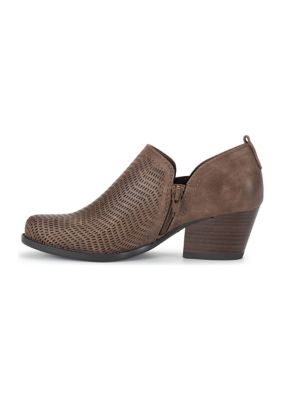 Belk store shoes baretraps