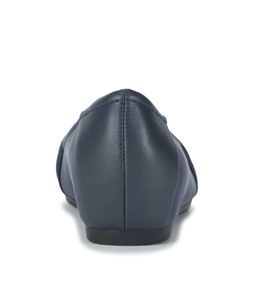Mitsy Casual Flat