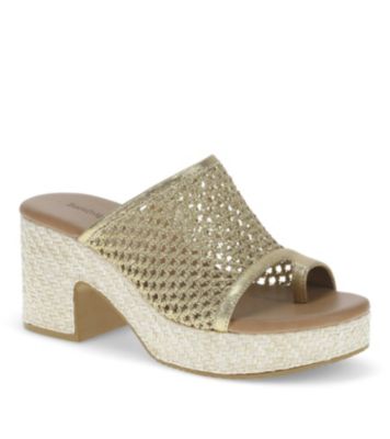 Bare trap best sale sandals at belk