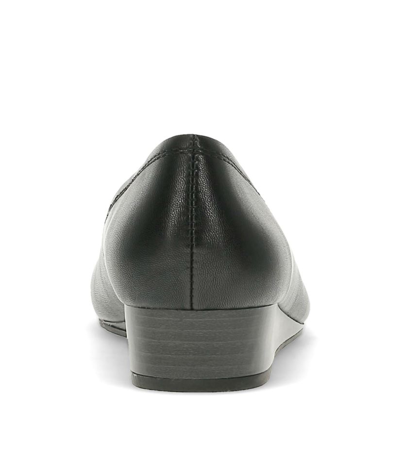Baretraps Covette Wedge Slip On