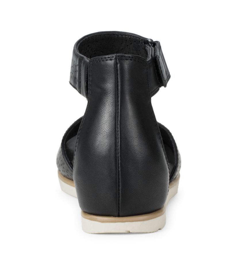 Samira Sandal