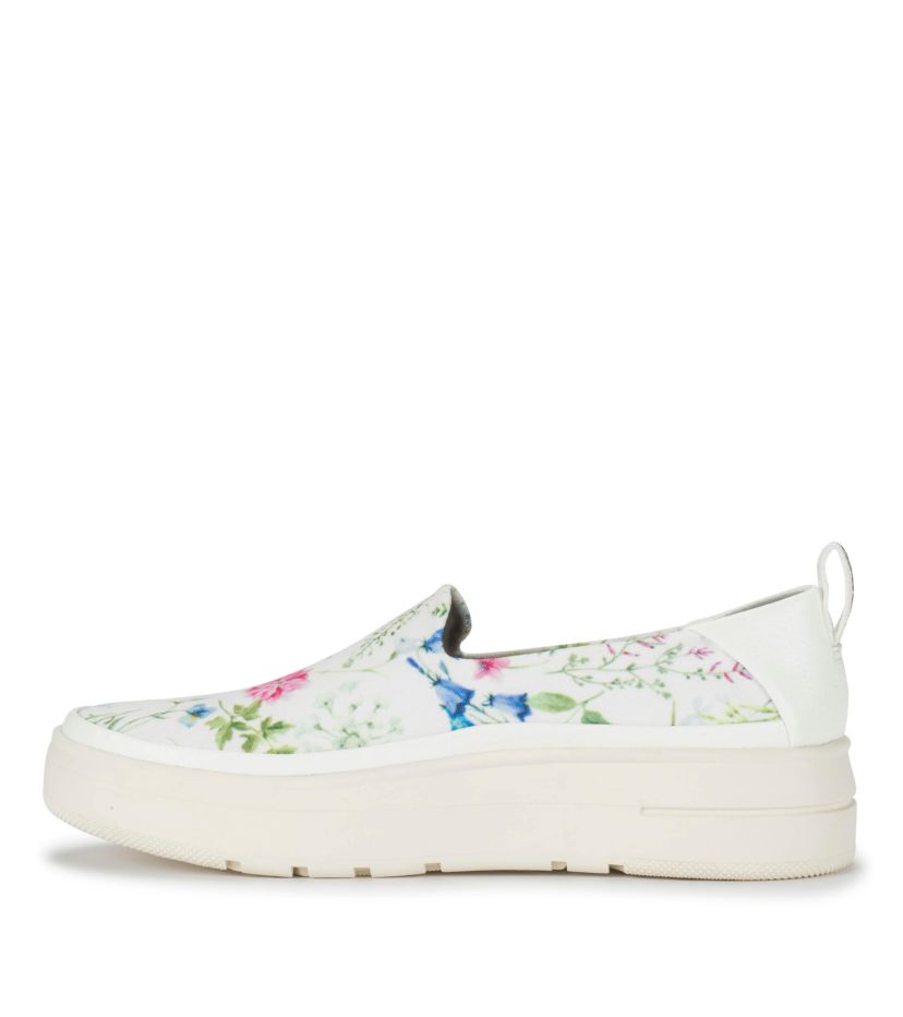 Baretraps Nevin Slip On Sneaker