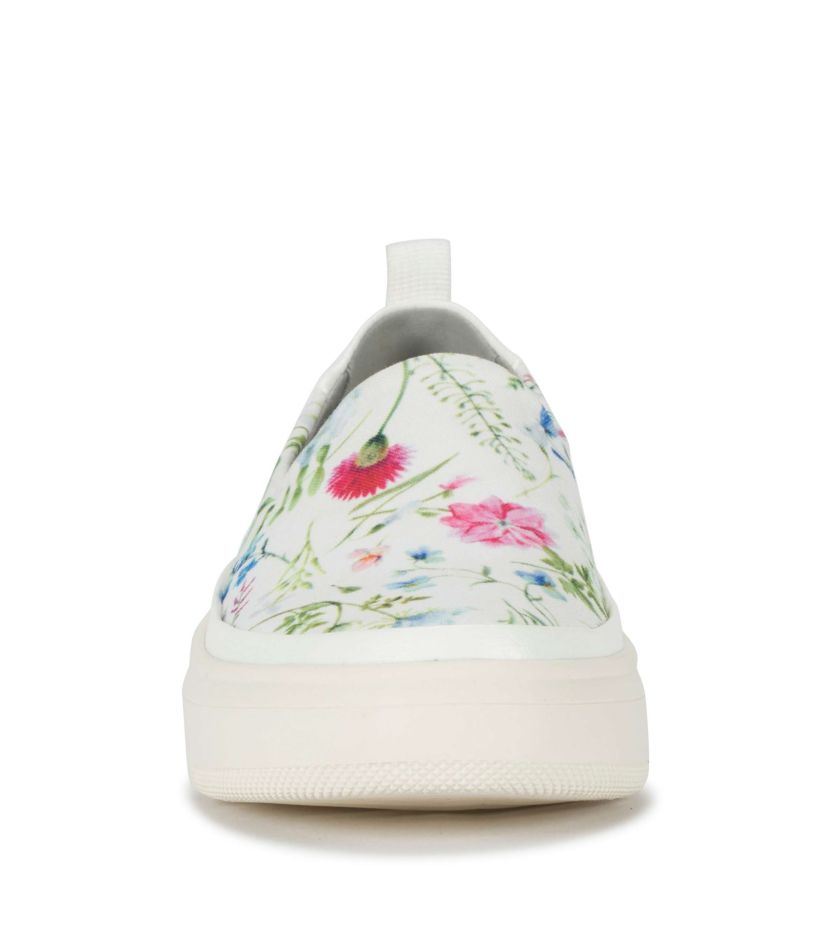 Baretraps Nevin Slip On Sneaker