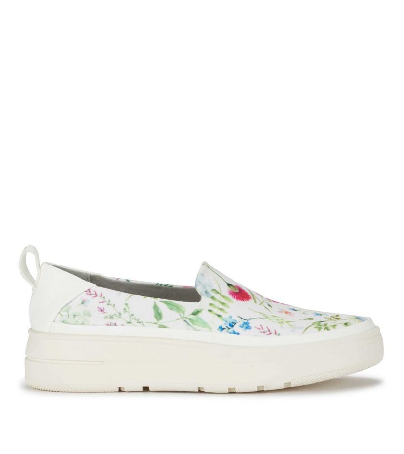 Baretraps Nevin Slip On Sneaker
