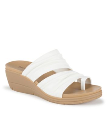 Baretraps Women's Erla Wedge Sandal, White, 9M