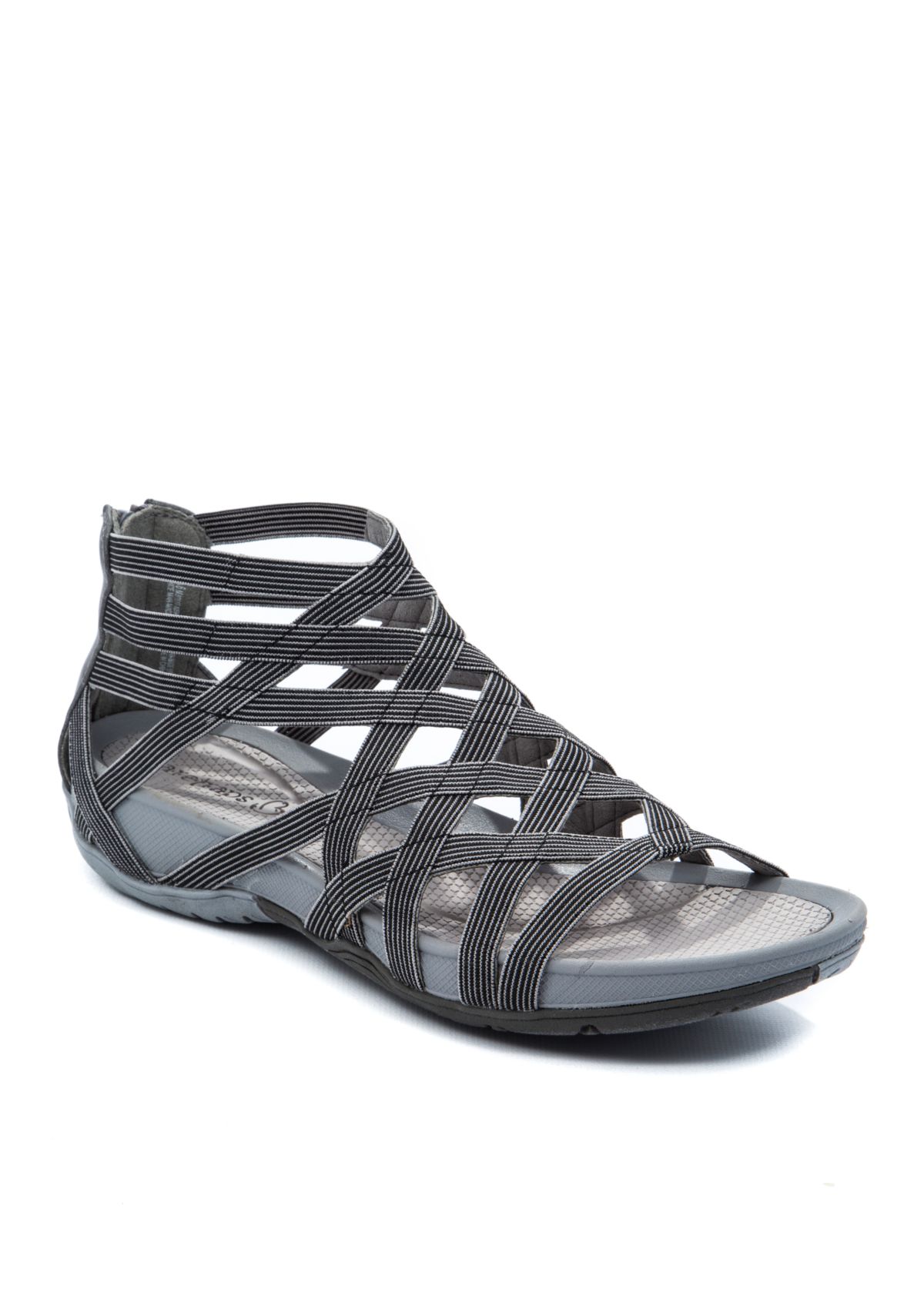 Samina Sandal