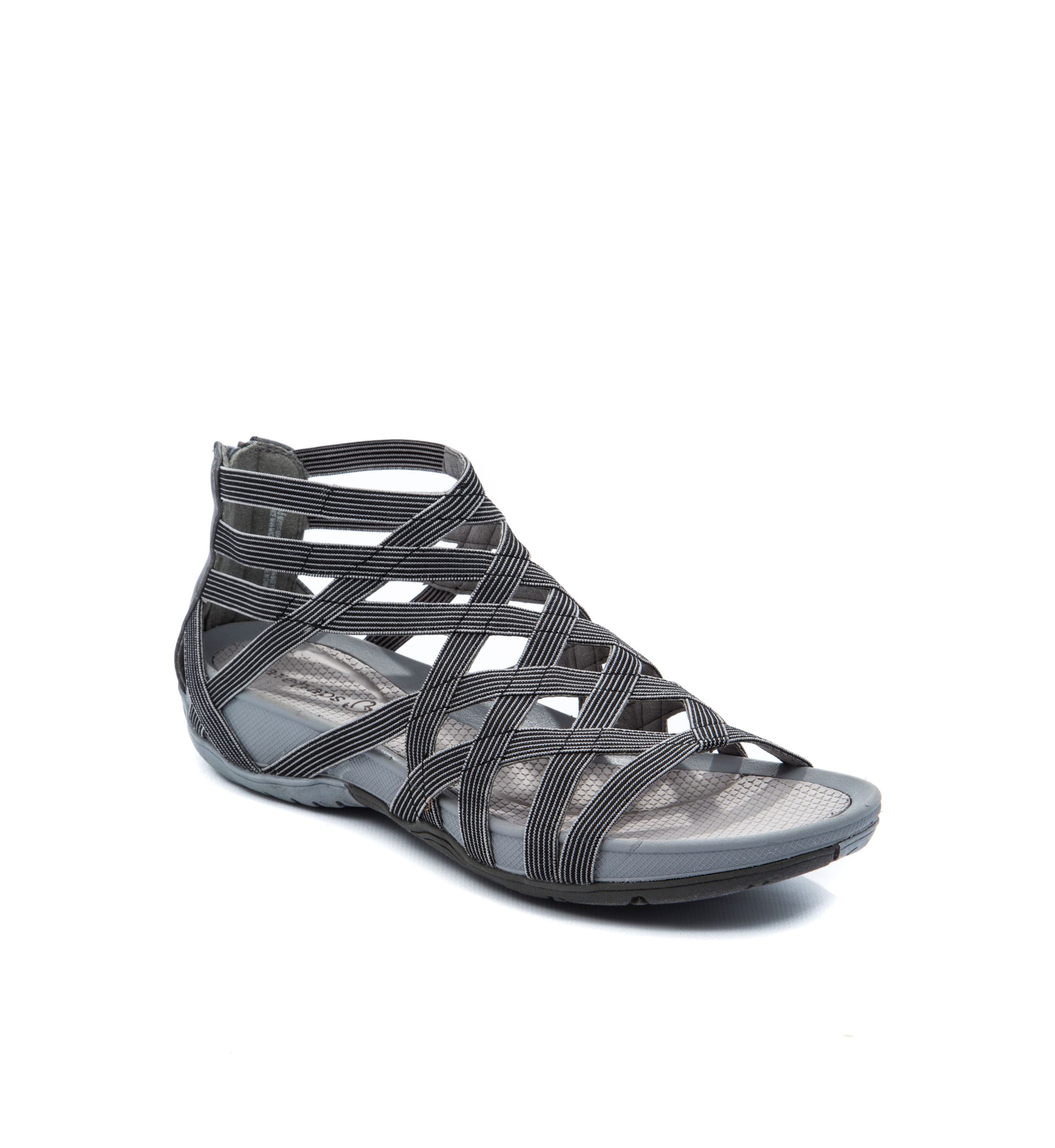 Samina Sandal