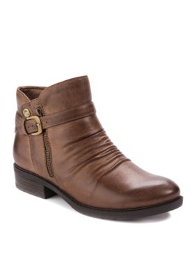 bare trap shoes at belk