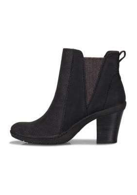 Dasha Posture Plus + Heeled Bootie