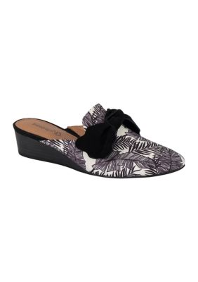 baretraps sandals belk