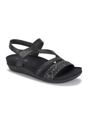 Belk bare trap online sandals