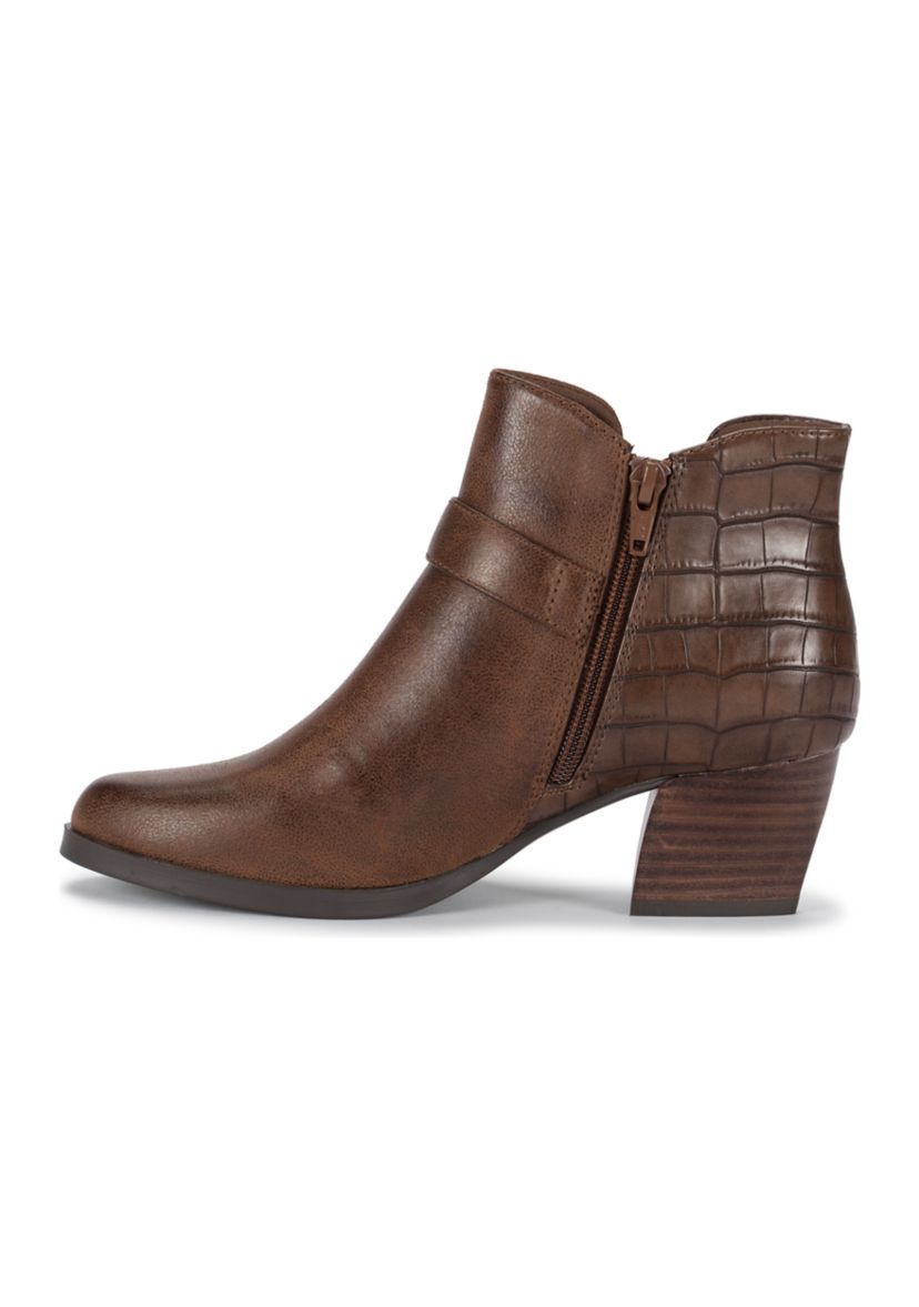 Lexis Bootie