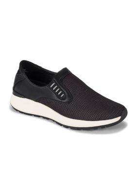 belk baretrap shoes