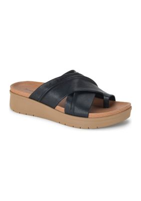 Bare trap 2024 sandals at belk