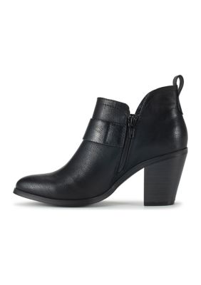 Belks store black boots