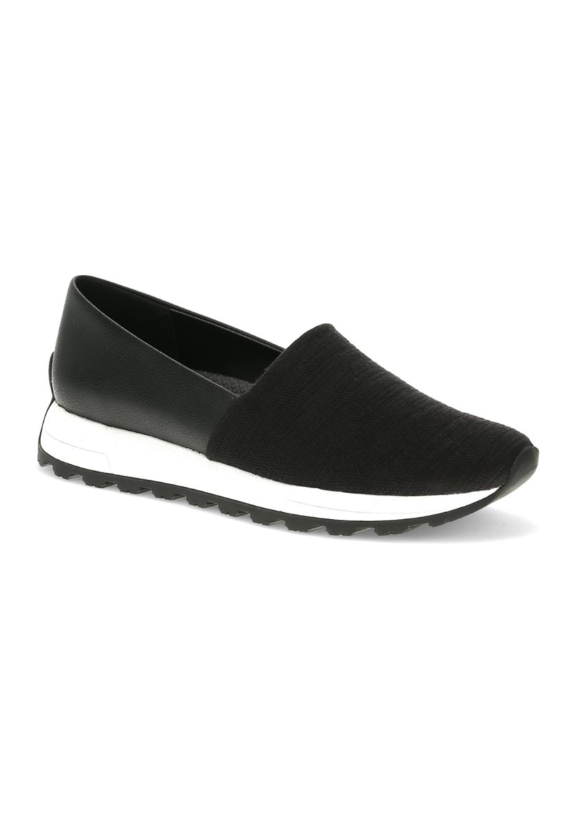 Gennie Flats