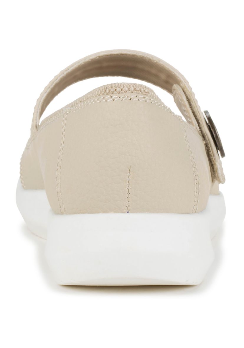 Joesie Flats