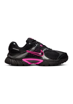 Nike Women's V5 RNR Sneakers, 6M