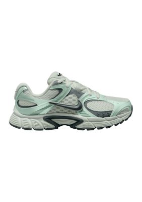 Nike Women's V5 RNR Sneakers, 7M