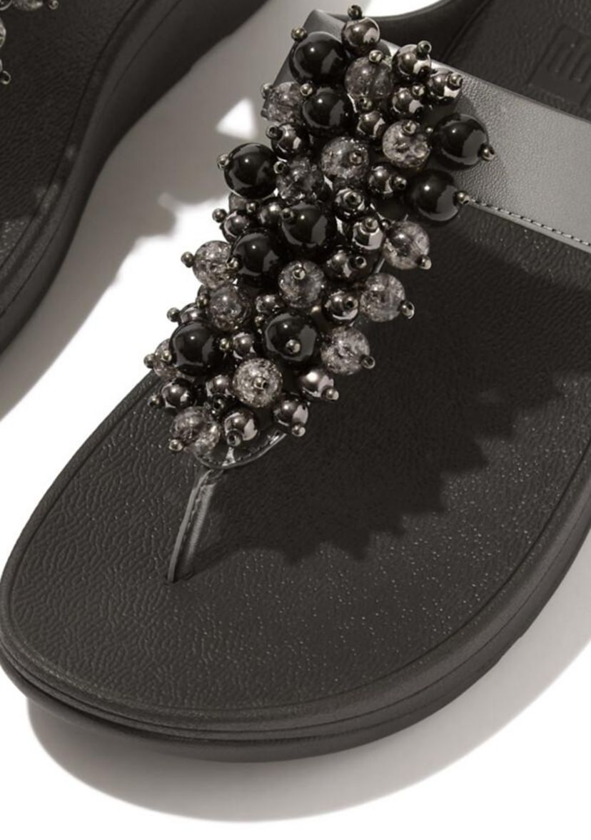 Fino Bauble-Bead Toe-Post Sandals 