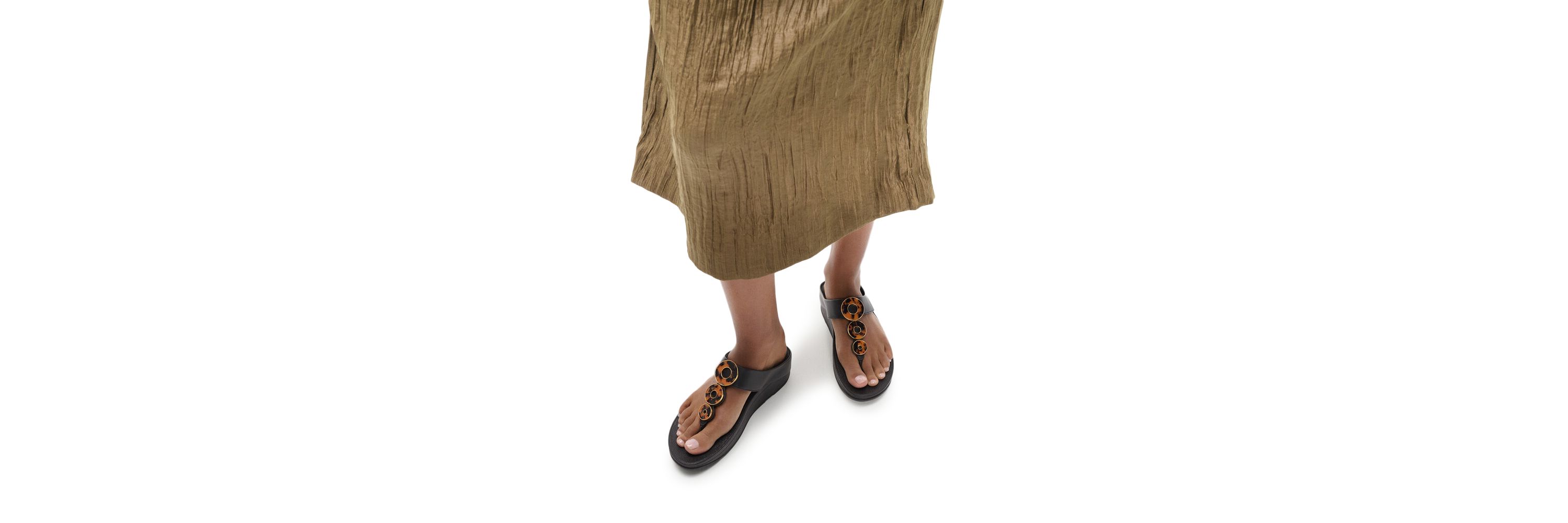 Fino Resin Hoop Leather Sandals