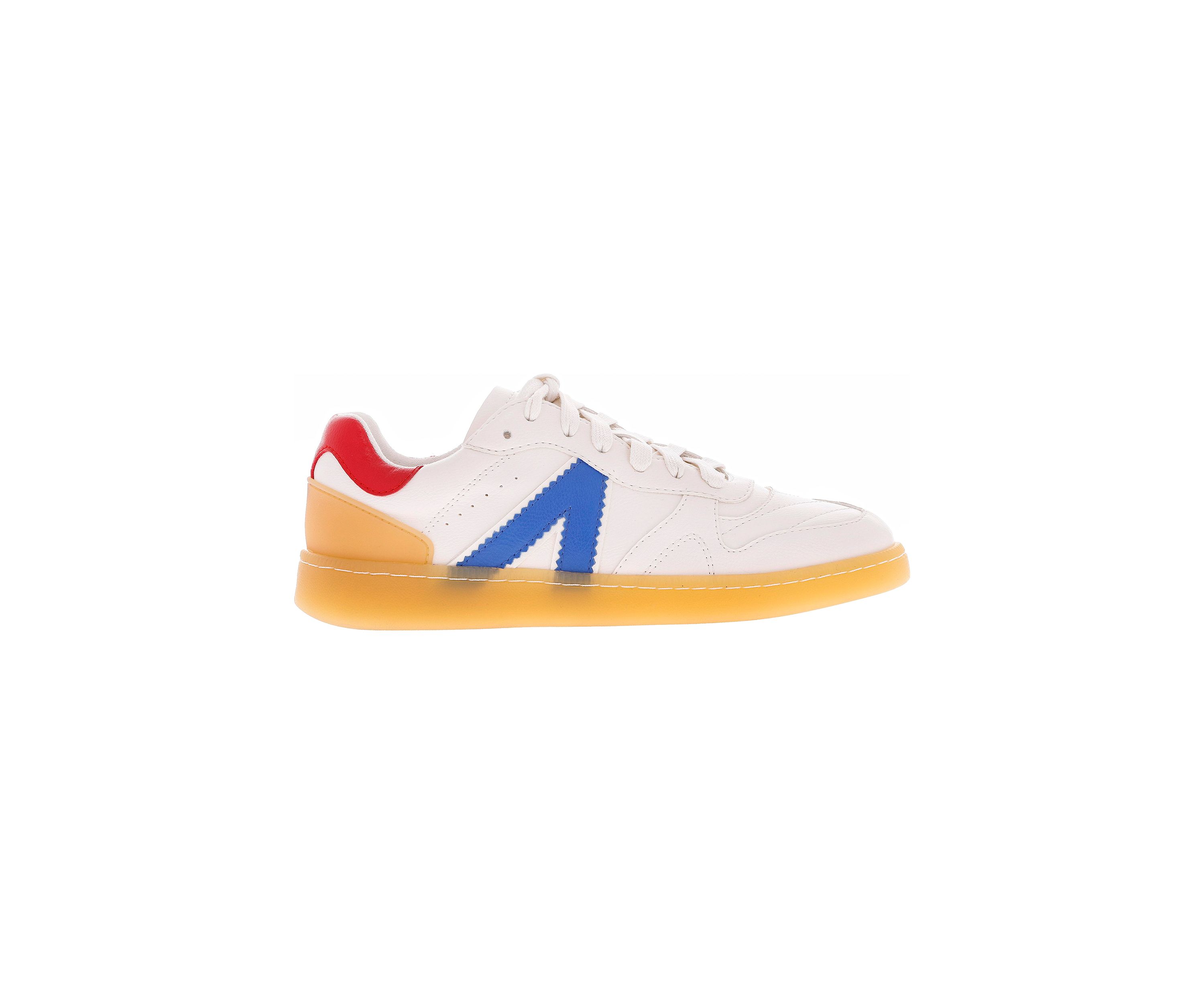 Vesta Sneakers