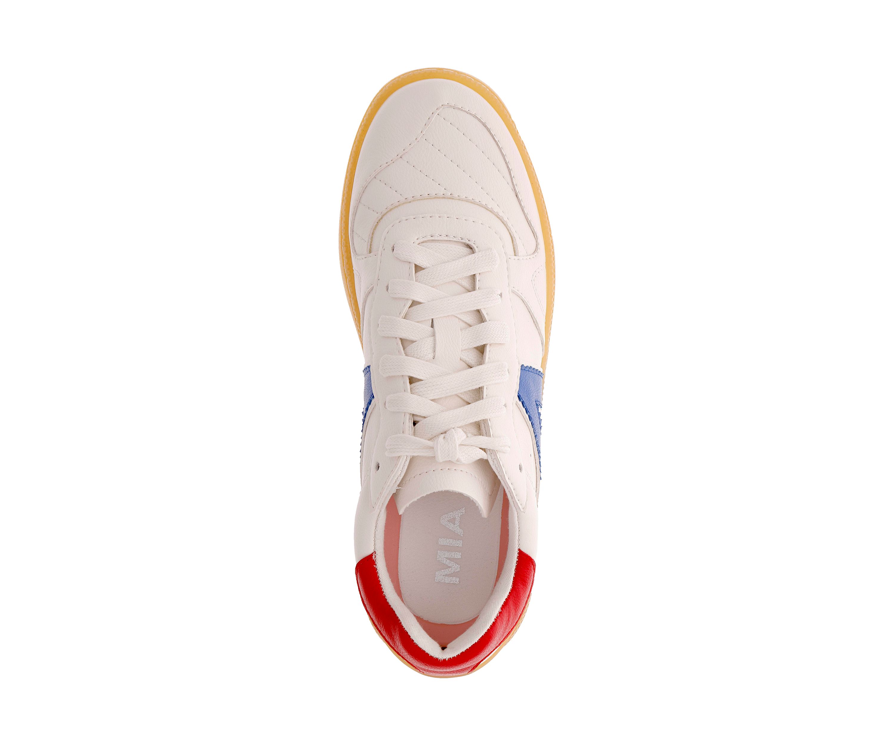 Vesta Sneakers