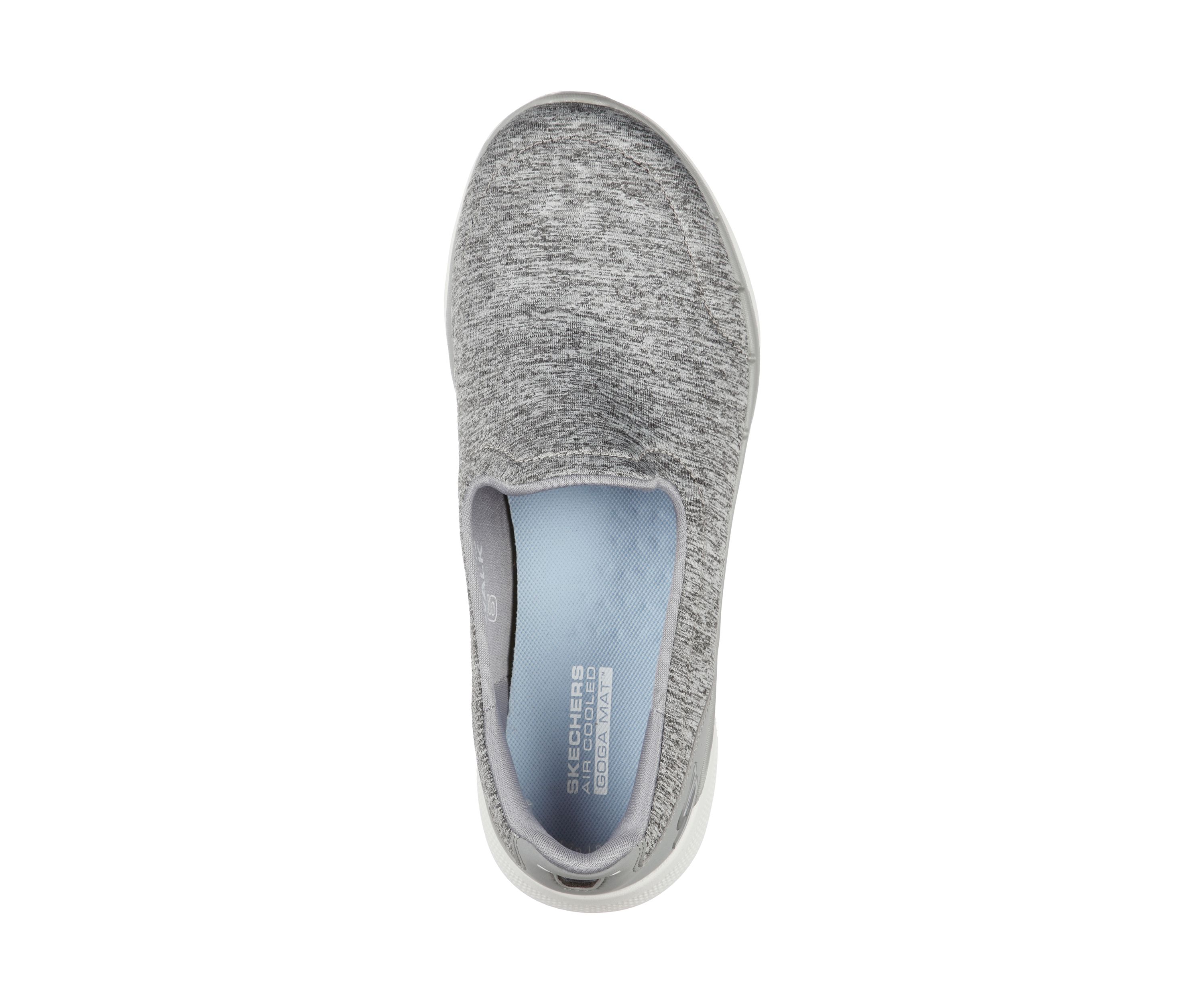 Go Walk 6 Grand Horizon Sneakers