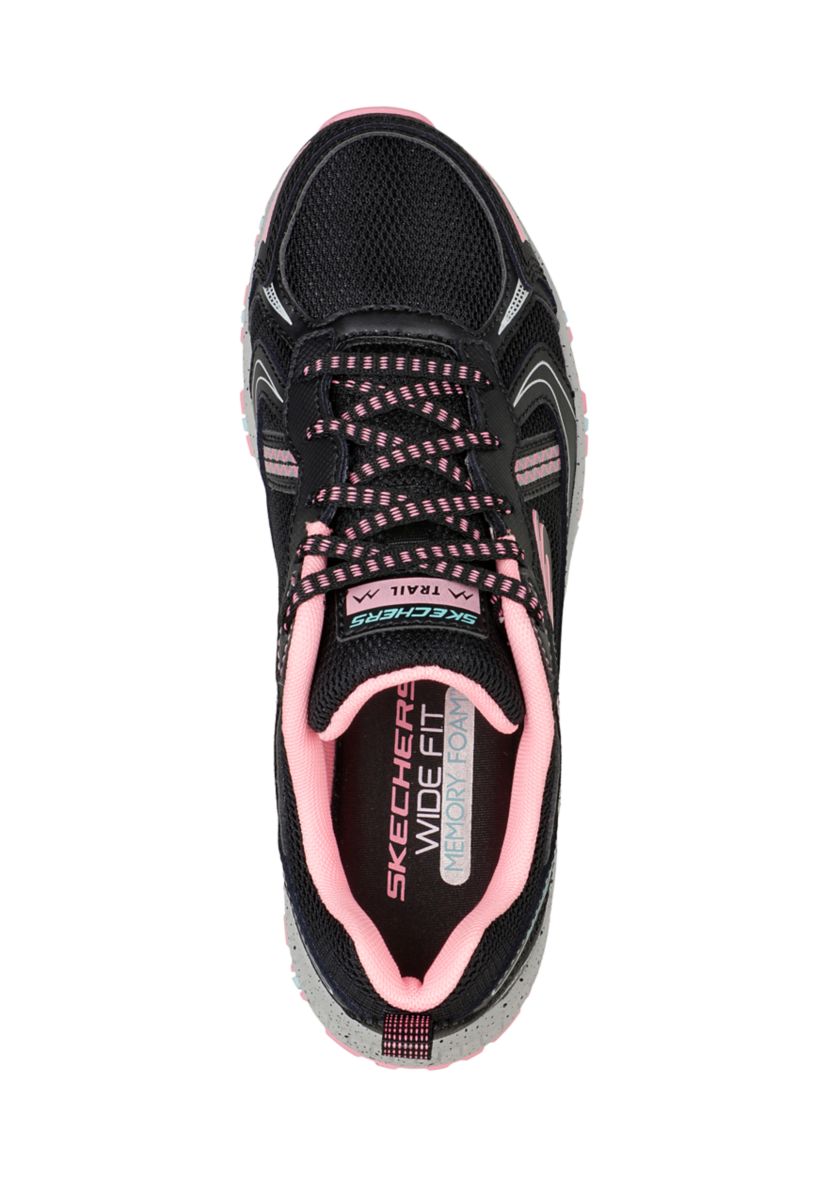 Womens Hilcrest Vast Adven Sneakers