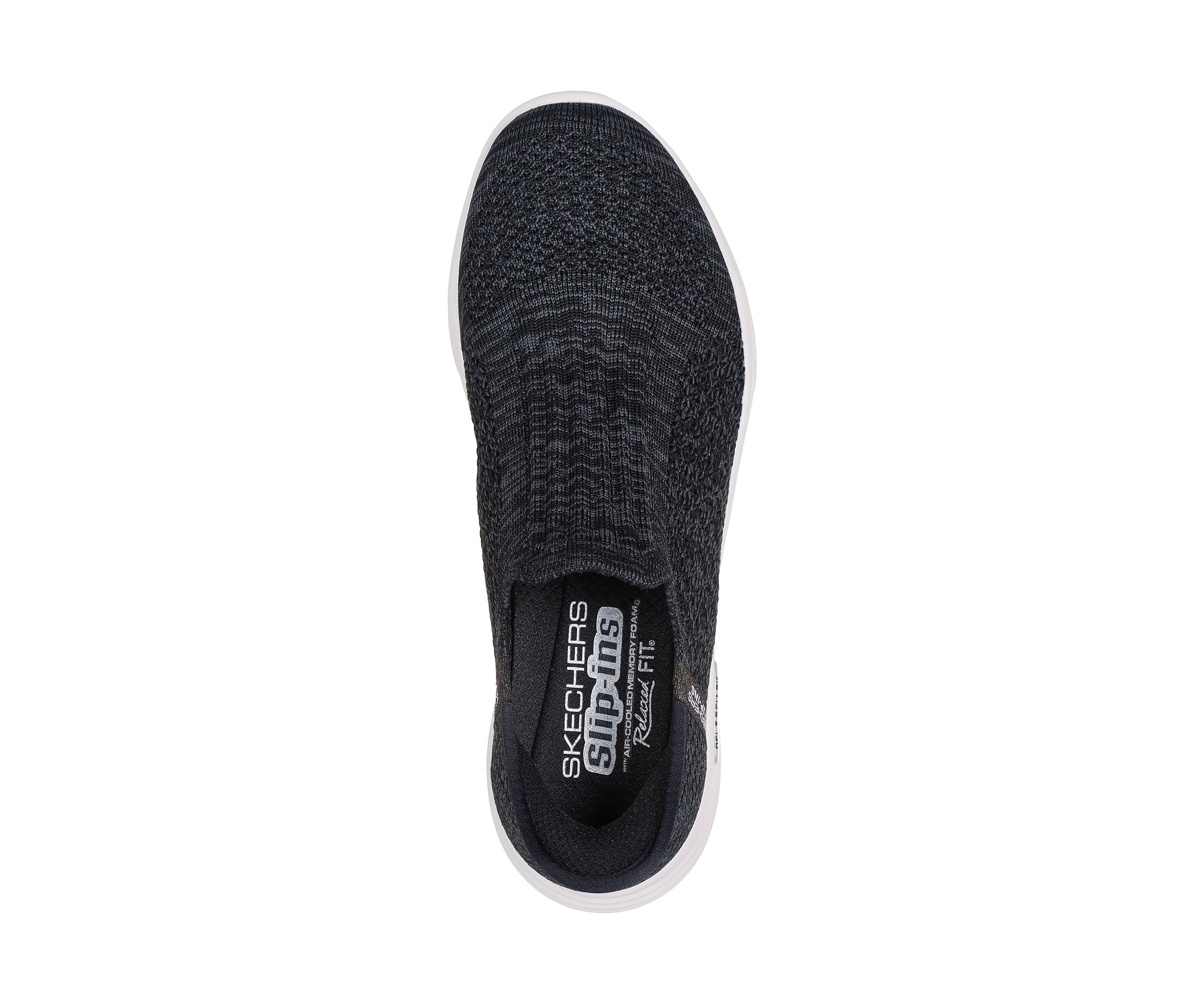 Womens Relaxed Fit Sport Sneakers