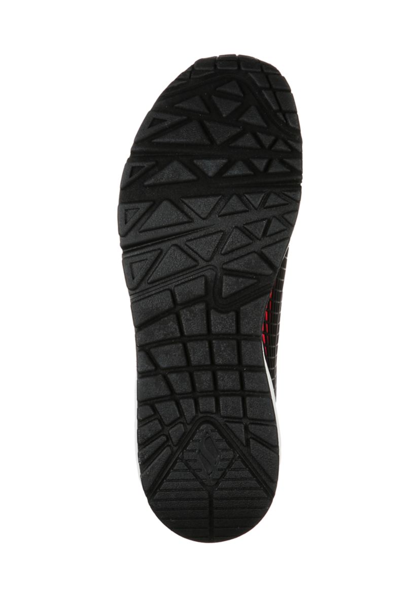 Womens Uno Eye Catching Sneakers