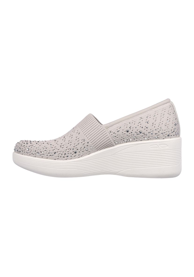 Martha Stewart: Pier-Lite Sneakers - Reflection