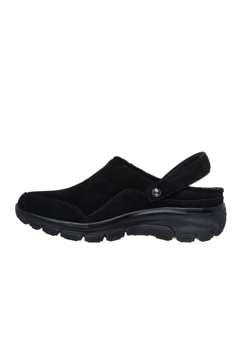 Easy Going Clogs - Distinctive Charm