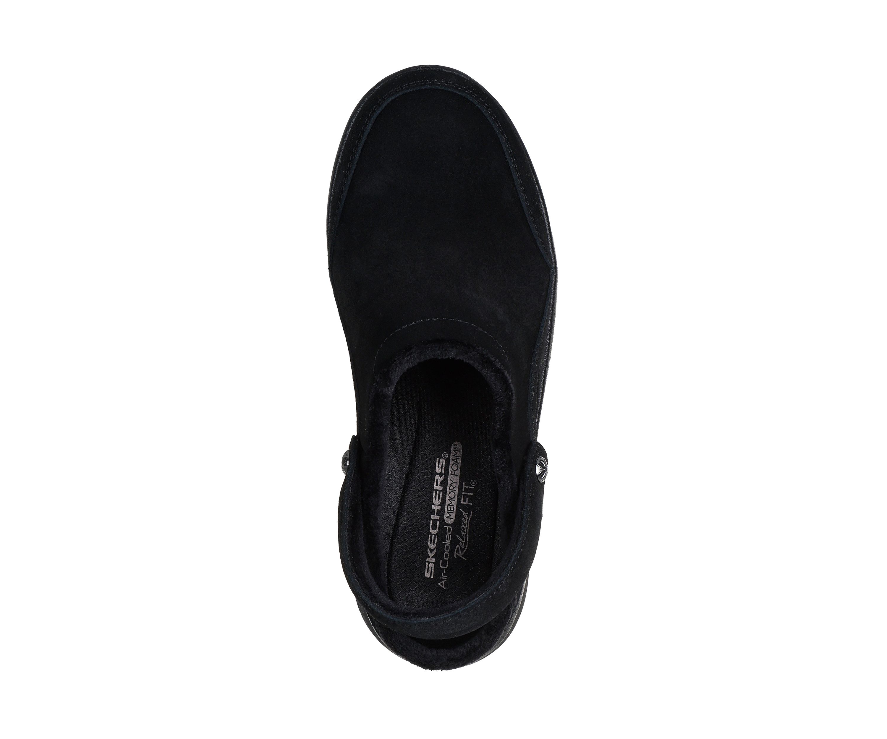 Easy Going Clogs - Distinctive Charm