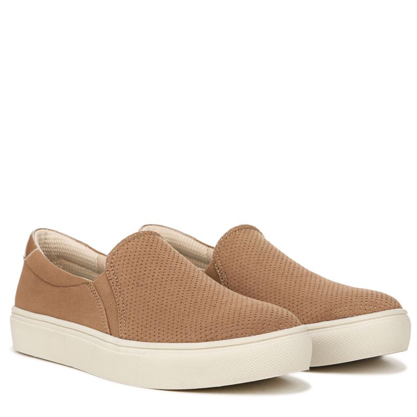 Nova Slip On Sneaker