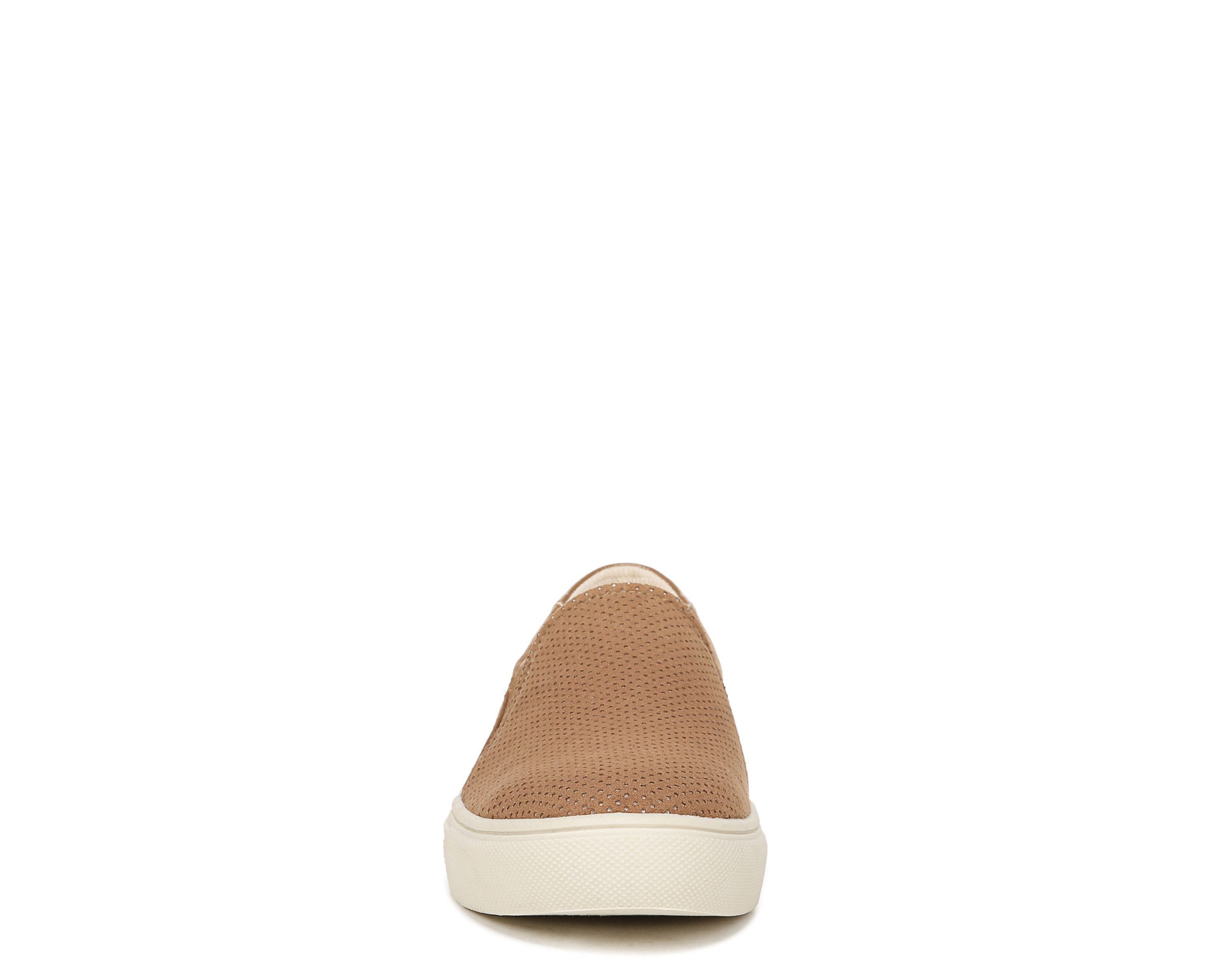 Nova Slip On Sneaker