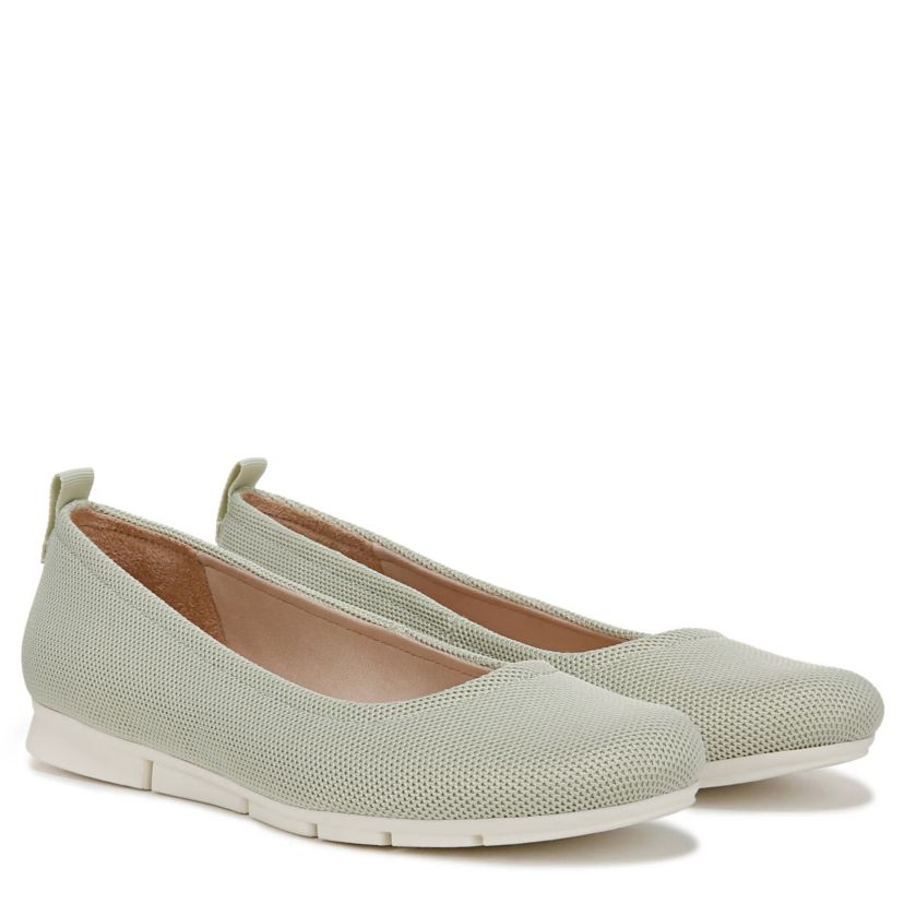 Timeless Ballet Flat