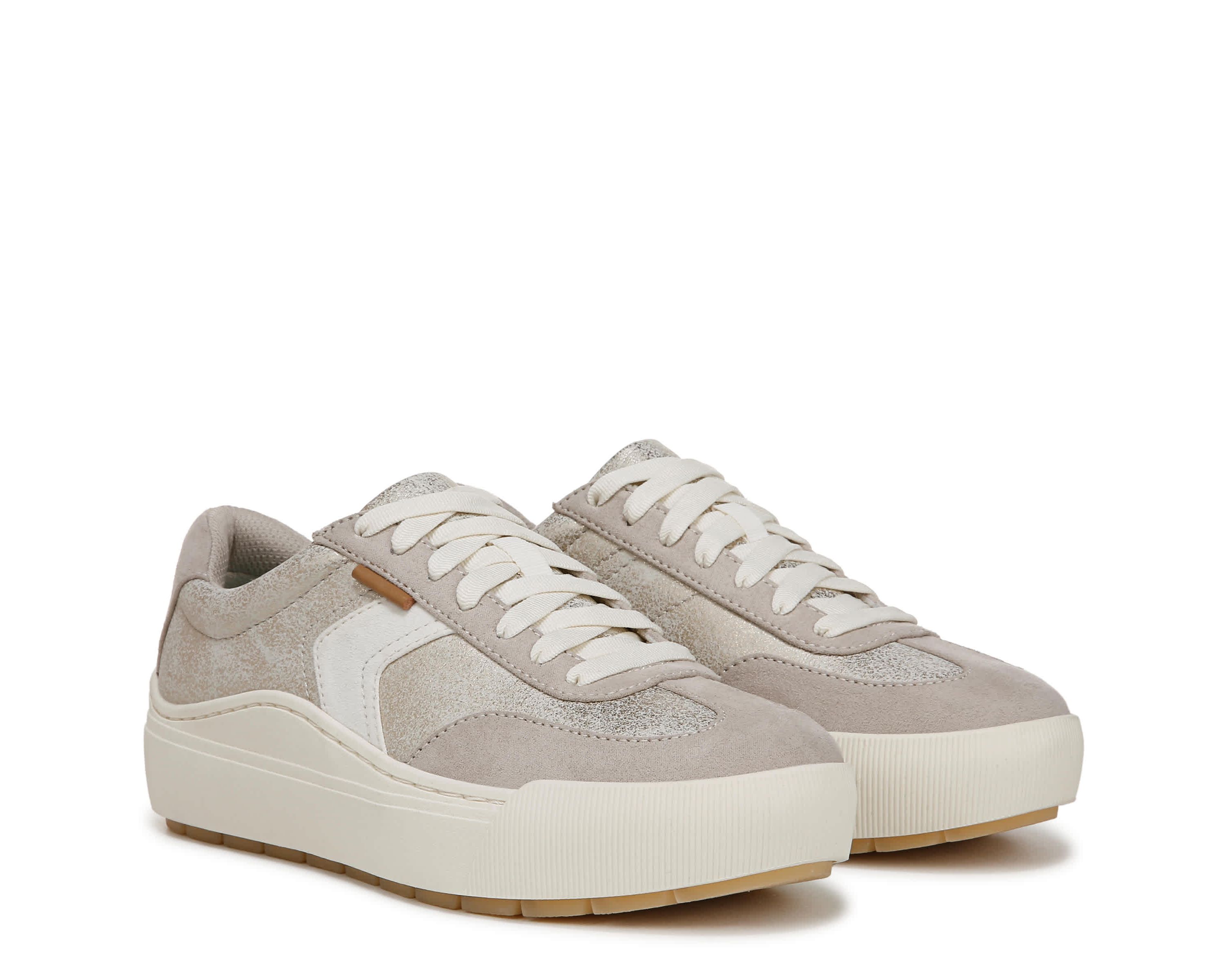 WomenS Time Off Win Lace Slip On Sneaker