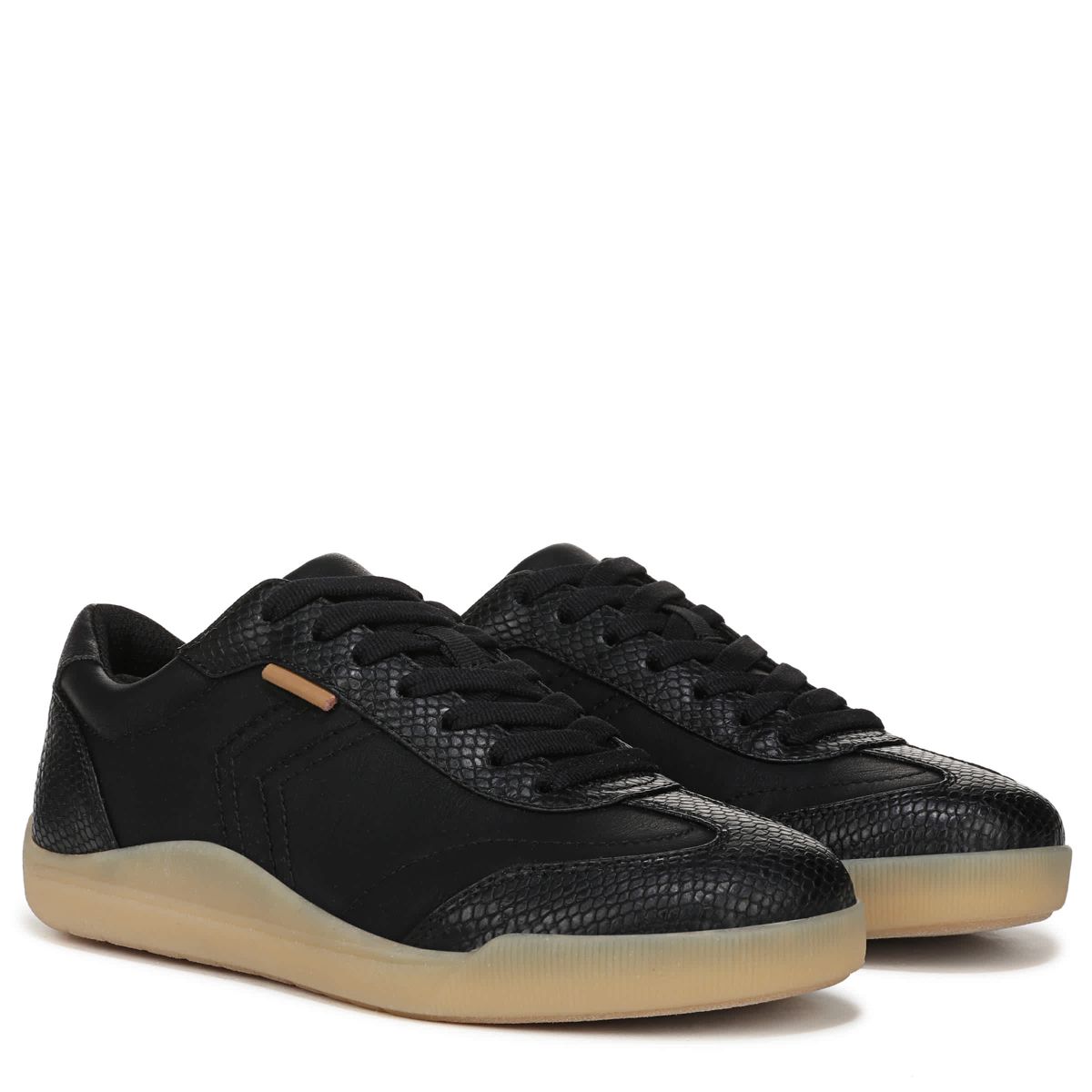WomenS Be True Lace Up Sneaker