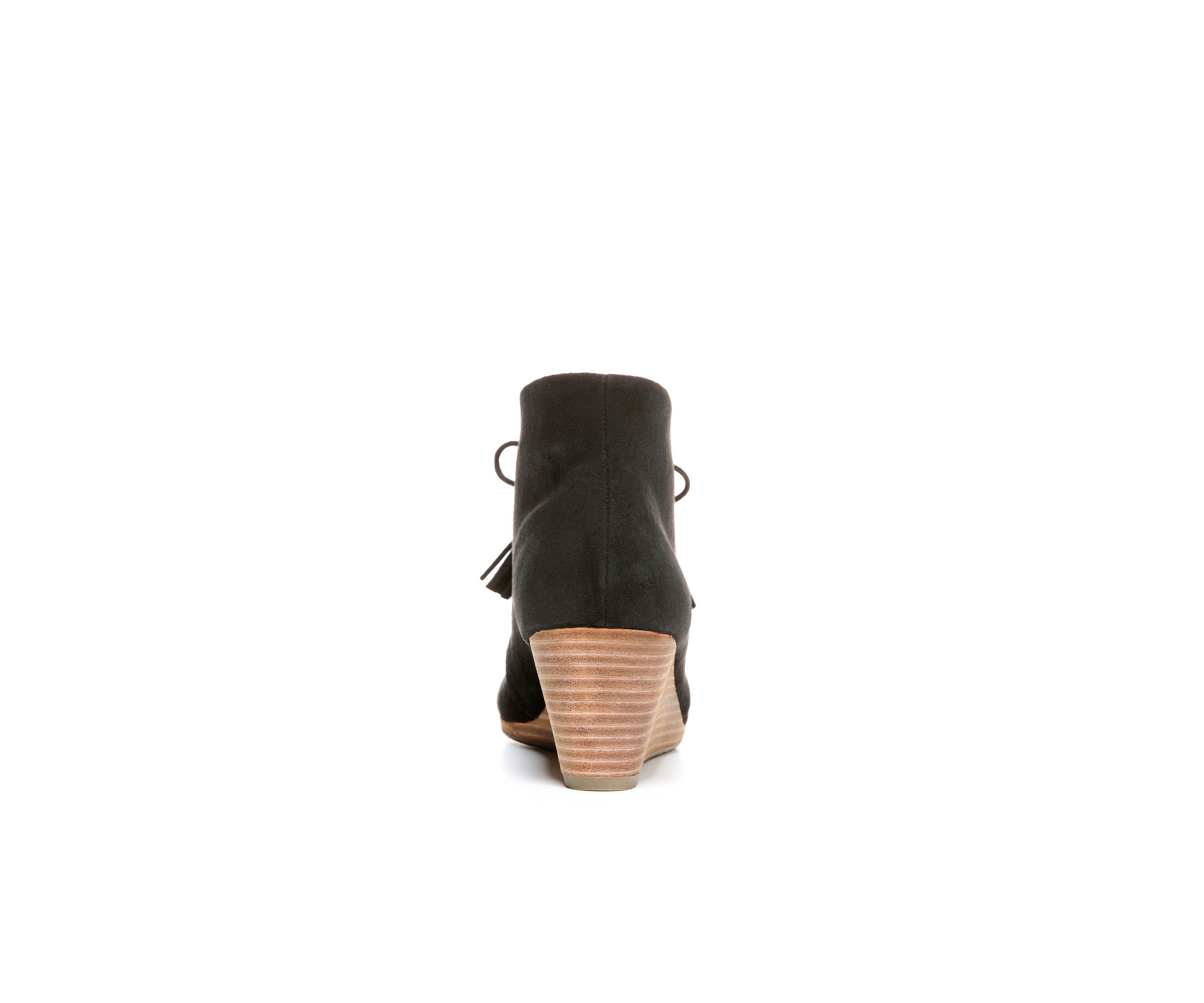 Dakota Wedge Bootie