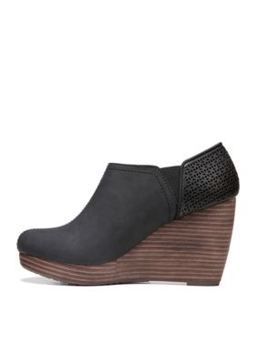 Harlow Wedge Bootie