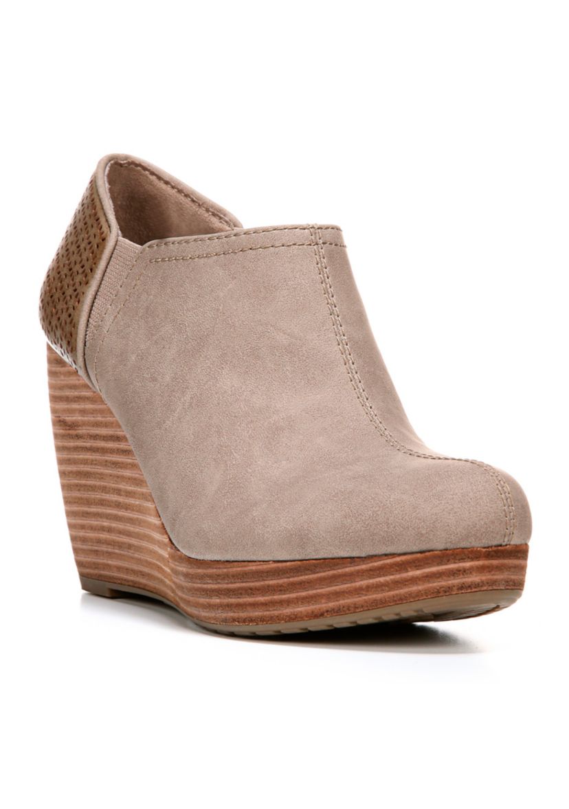 Harlow Wedge Bootie