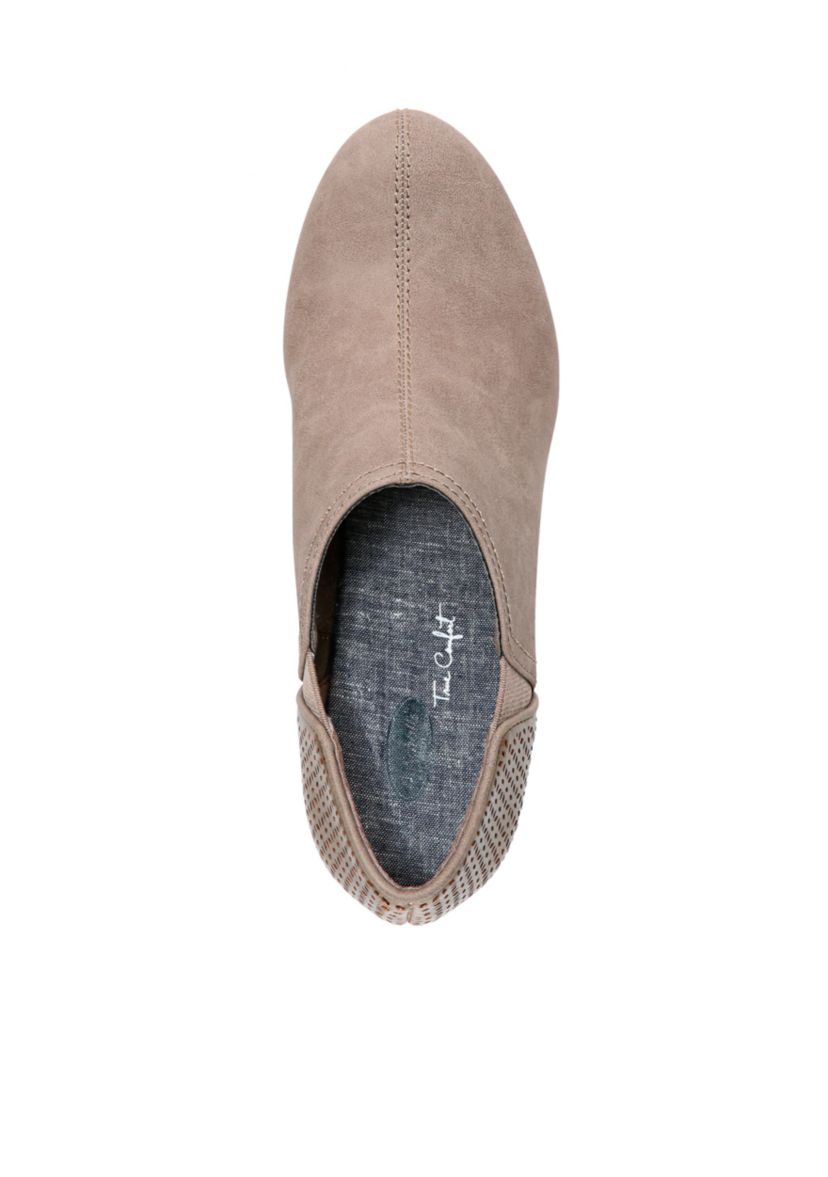 Harlow Wedge Bootie