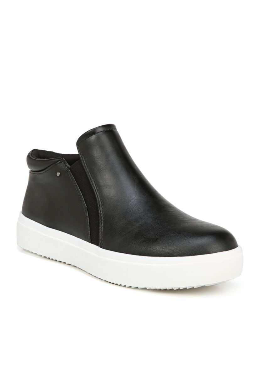 Wanderfull Faux Leather Sneaker