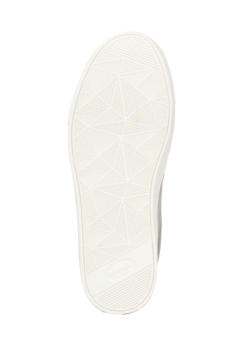 Nova Slip-On Sneakers