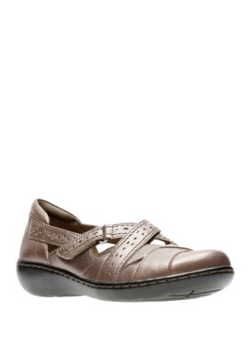 clarks belk