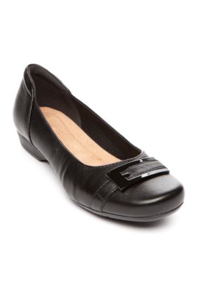 clarks belk