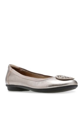 clarks belk