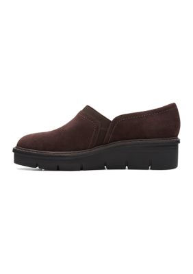 Belk womens hot sale shoes clarks